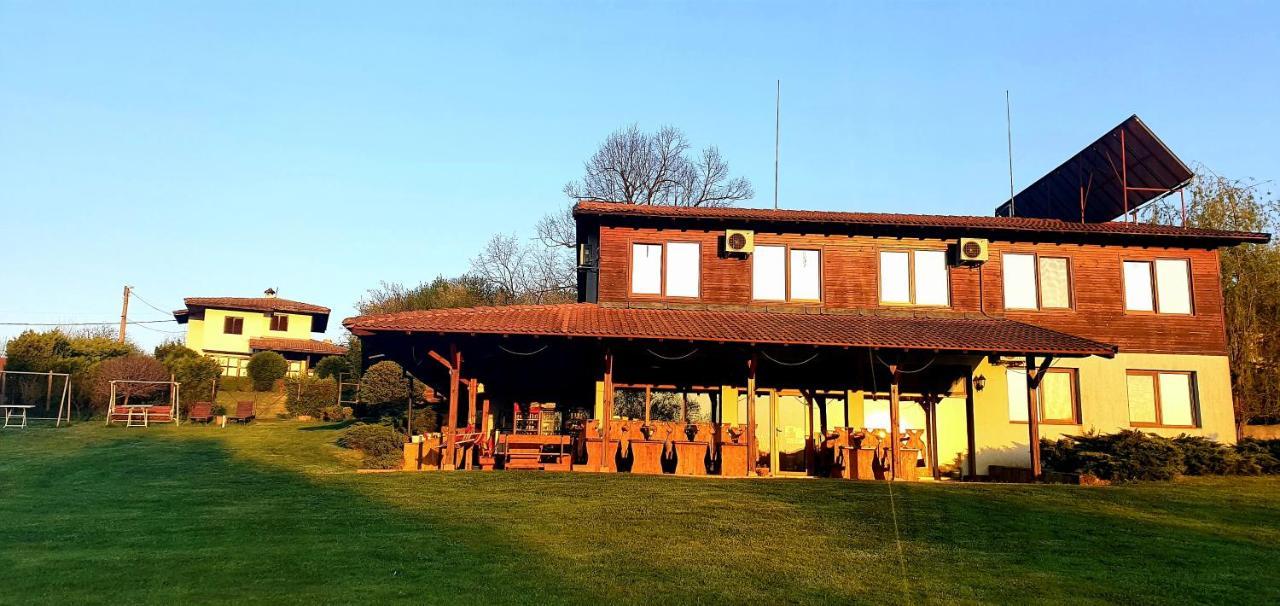 Shilkovtsi Complex Pristan In The Mountain酒店 外观 照片